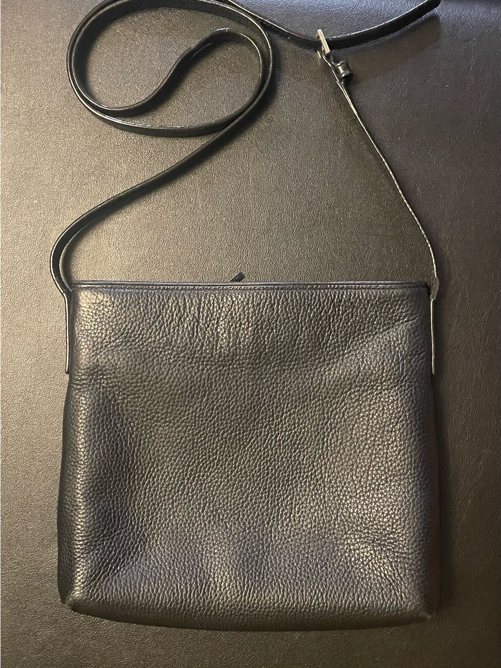 Kate Spade Chester Street Dessi Black Pebbled Leather Crossbody Bag Tassel - Picture 4 of 7
